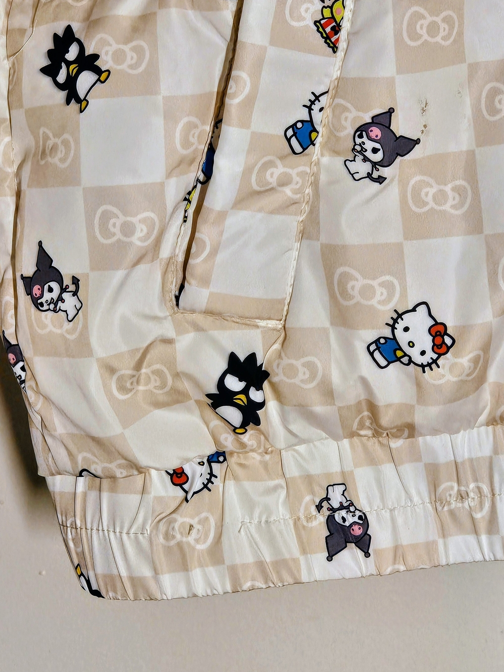 FOREVER 21 X HELLO KITTY Puffer Jacket with Allover Character Print - Picture 3 of 8